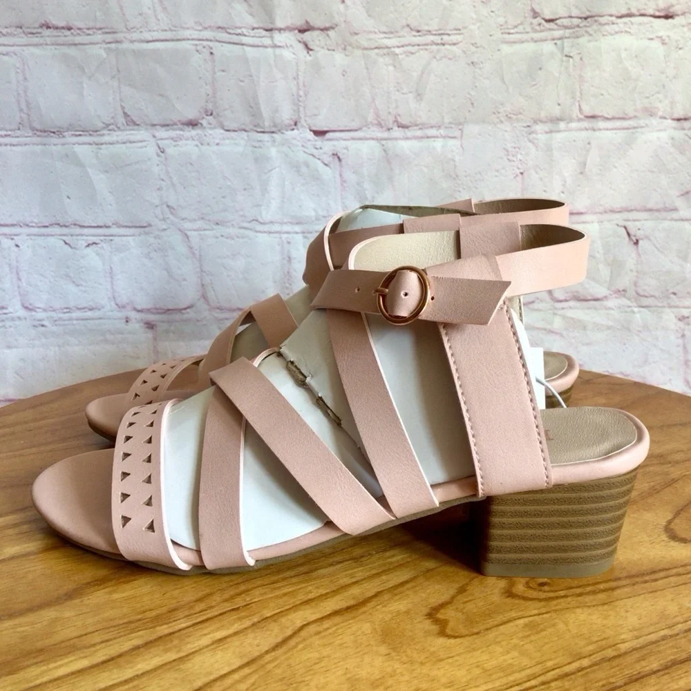The Children's Place Pink High Heel Sandals - Size 2